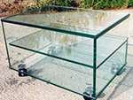 Aménager l’intérieur à Romeyer : le mobilier en verre